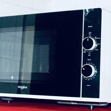 بيت ضيافة Eden Venice ميستر