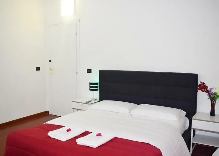 Casa de hóspedes Eden Venice 3*